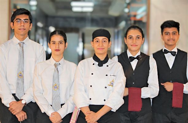 best hotel management institute in india